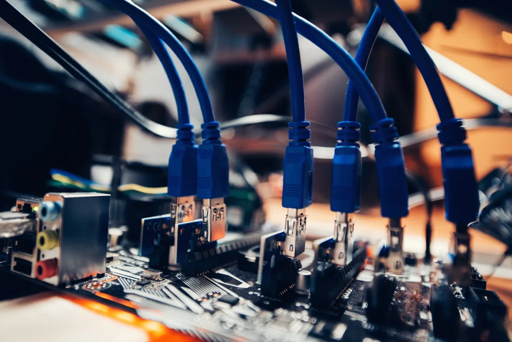 cryptocurrency mining rig technological details g 2024 09 17 18 51 56 utc